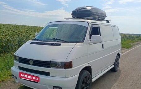 Volkswagen Transporter T4, 2000 год, 900 000 рублей, 19 фотография