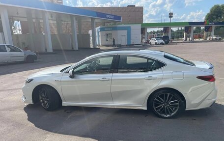 Toyota Camry, 2024 год, 3 500 000 рублей, 3 фотография