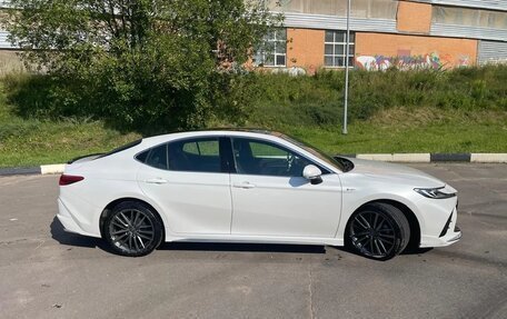 Toyota Camry, 2024 год, 3 500 000 рублей, 2 фотография