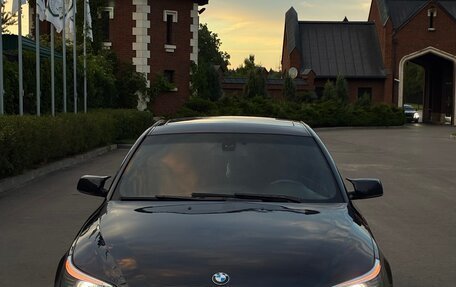 BMW 5 серия, 2004 год, 1 300 000 рублей, 3 фотография