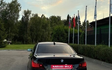 BMW 5 серия, 2004 год, 1 300 000 рублей, 9 фотография
