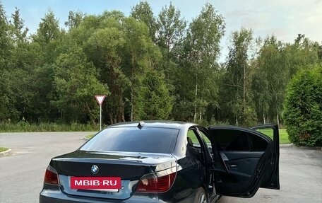 BMW 5 серия, 2004 год, 1 300 000 рублей, 23 фотография
