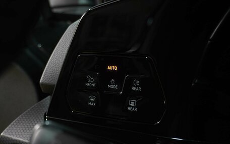 Volkswagen Golf VIII, 2020 год, 2 859 000 рублей, 16 фотография