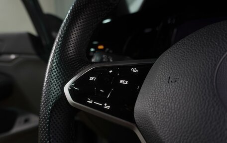 Volkswagen Golf VIII, 2020 год, 2 859 000 рублей, 25 фотография