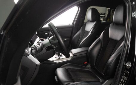 BMW 3 серия, 2019 год, 3 160 000 рублей, 18 фотография