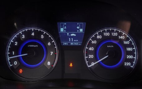 Hyundai Solaris II рестайлинг, 2015 год, 969 000 рублей, 17 фотография