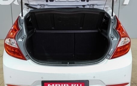 Hyundai Solaris II рестайлинг, 2015 год, 969 000 рублей, 18 фотография