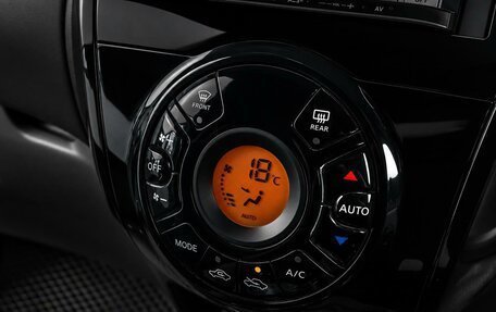 Nissan Note II рестайлинг, 2017 год, 1 177 000 рублей, 16 фотография