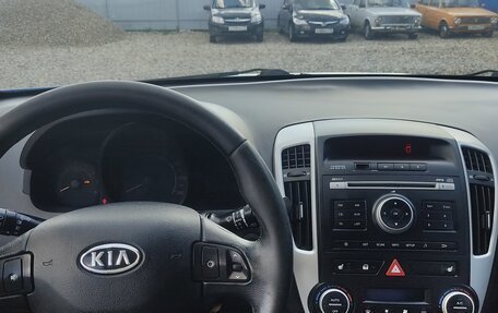 KIA cee'd I рестайлинг, 2010 год, 699 000 рублей, 3 фотография