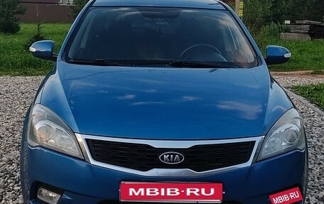 KIA cee'd I рестайлинг, 2010 год, 699 000 рублей, 2 фотография