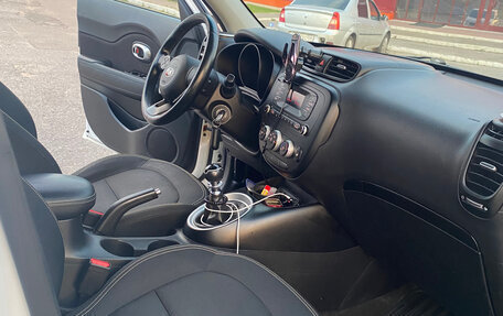 KIA Soul II рестайлинг, 2014 год, 985 000 рублей, 18 фотография