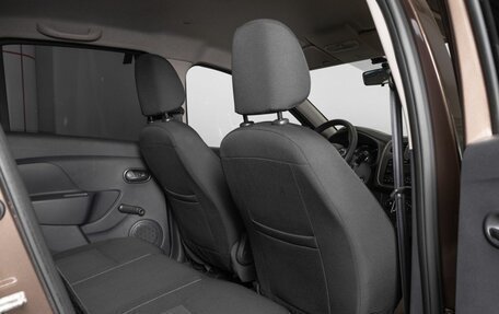 Renault Logan II, 2019 год, 1 084 000 рублей, 7 фотография