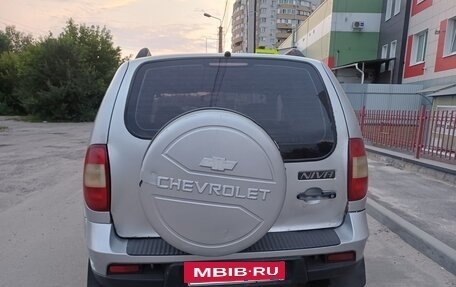 Chevrolet Niva I рестайлинг, 2005 год, 265 000 рублей, 4 фотография