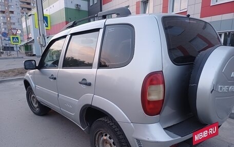 Chevrolet Niva I рестайлинг, 2005 год, 265 000 рублей, 5 фотография