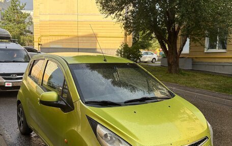 Chevrolet Spark III, 2011 год, 525 000 рублей, 2 фотография