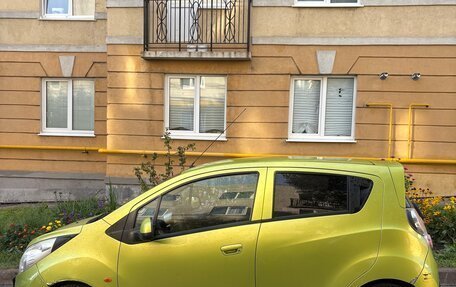 Chevrolet Spark III, 2011 год, 525 000 рублей, 3 фотография