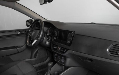 Volkswagen Polo VI (EU Market), 2022 год, 1 715 200 рублей, 7 фотография
