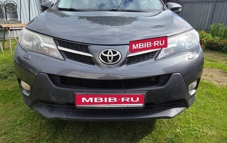 Toyota RAV4, 2013 год, 1 495 000 рублей, 13 фотография