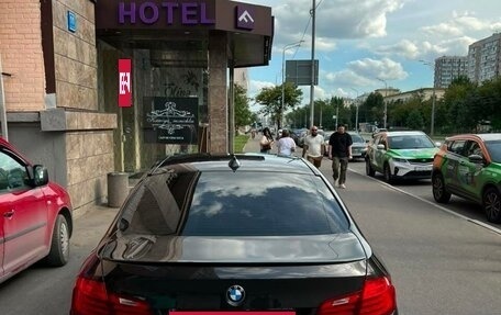 BMW 5 серия, 2016 год, 2 700 000 рублей, 2 фотография