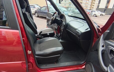 Chevrolet Niva I рестайлинг, 2011 год, 269 000 рублей, 8 фотография