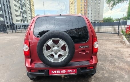 Chevrolet Niva I рестайлинг, 2011 год, 269 000 рублей, 4 фотография