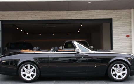 Rolls-Royce Phantom VII рестайлинг, 2010 год, 32 500 000 рублей, 3 фотография