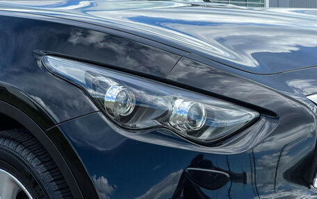 Infiniti QX70, 2017 год, 3 047 000 рублей, 24 фотография