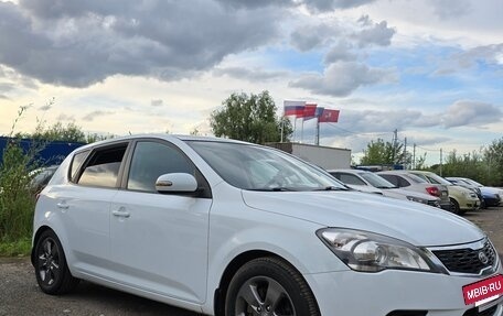 KIA cee'd I рестайлинг, 2010 год, 920 000 рублей, 3 фотография