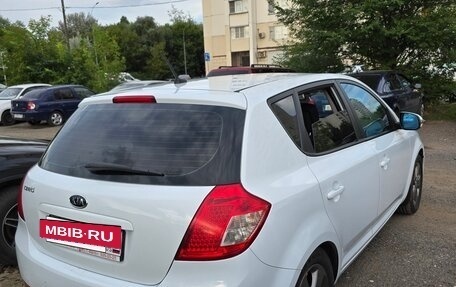 KIA cee'd I рестайлинг, 2010 год, 920 000 рублей, 11 фотография