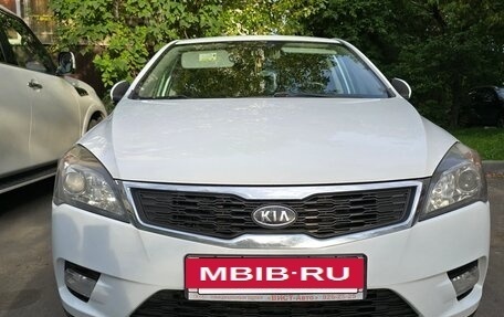 KIA cee'd I рестайлинг, 2010 год, 920 000 рублей, 10 фотография