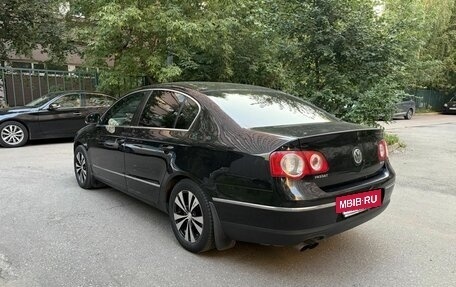 Volkswagen Passat B6, 2006 год, 690 000 рублей, 3 фотография
