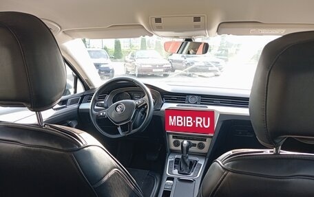 Volkswagen Passat B8 рестайлинг, 2019 год, 1 680 000 рублей, 8 фотография
