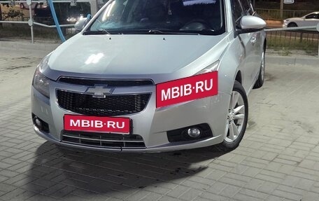 Chevrolet Cruze II, 2009 год, 600 000 рублей, 8 фотография