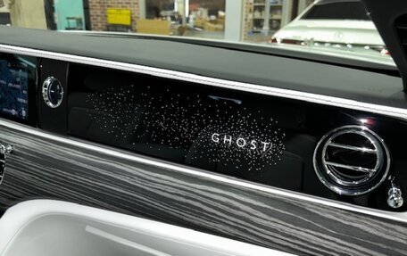 Rolls-Royce Ghost Series II рестайлинг, 2021 год, 34 900 000 рублей, 15 фотография