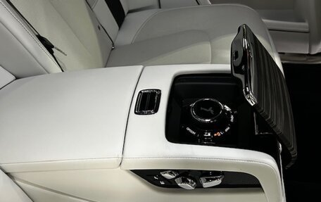 Rolls-Royce Ghost Series II рестайлинг, 2021 год, 34 900 000 рублей, 38 фотография