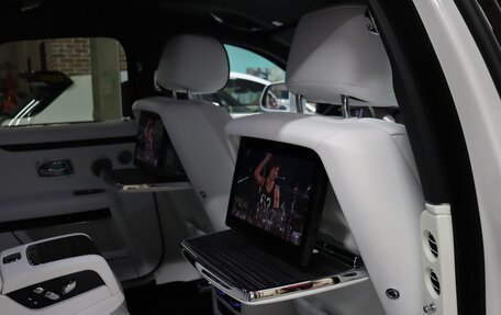 Rolls-Royce Ghost Series II рестайлинг, 2021 год, 34 900 000 рублей, 35 фотография