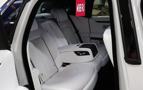 Rolls-Royce Ghost Series II рестайлинг, 2021 год, 34 900 000 рублей, 34 фотография