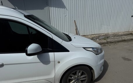 Ford Tourneo Connect II рестайлинг, 2019 год, 1 580 000 рублей, 5 фотография