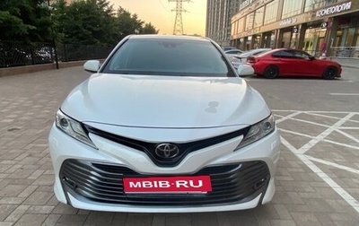 Toyota Camry, 2019 год, 2 500 000 рублей, 1 фотография