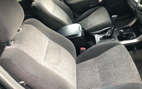 Toyota Land Cruiser Prado 120 рестайлинг, 2006 год, 1 470 000 рублей, 19 фотография