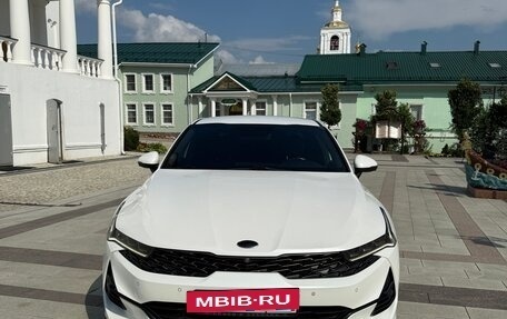 KIA K5, 2021 год, 2 350 000 рублей, 3 фотография