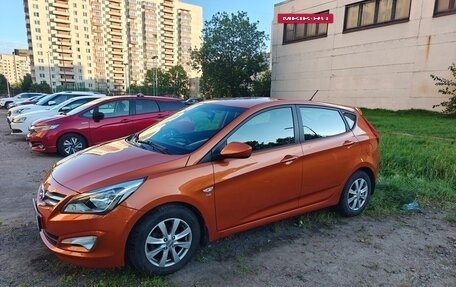 Hyundai Solaris II рестайлинг, 2015 год, 990 000 рублей, 3 фотография