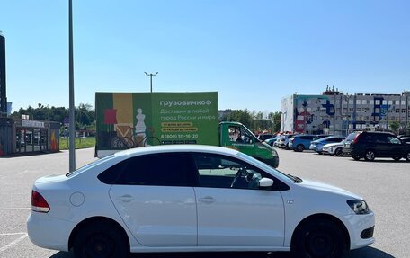 Volkswagen Polo VI (EU Market), 2014 год, 800 000 рублей, 2 фотография