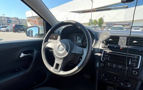 Volkswagen Polo VI (EU Market), 2014 год, 800 000 рублей, 17 фотография