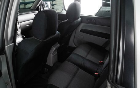 Subaru Forester, 2006 год, 647 000 рублей, 11 фотография