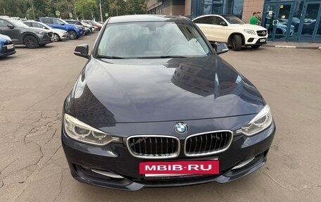 BMW 3 серия, 2013 год, 2 400 000 рублей, 10 фотография
