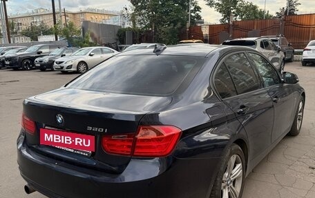 BMW 3 серия, 2013 год, 2 400 000 рублей, 6 фотография