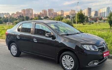 Renault Logan II, 2014 год, 650 000 рублей, 1 фотография