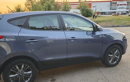 Hyundai ix35 I рестайлинг, 2015 год, 1 650 000 рублей, 2 фотография