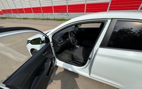 Hyundai Solaris II рестайлинг, 2020 год, 1 590 000 рублей, 15 фотография